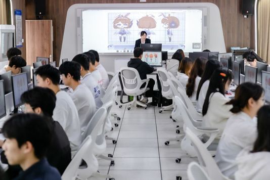 艺术设计（广告视觉设计方向）