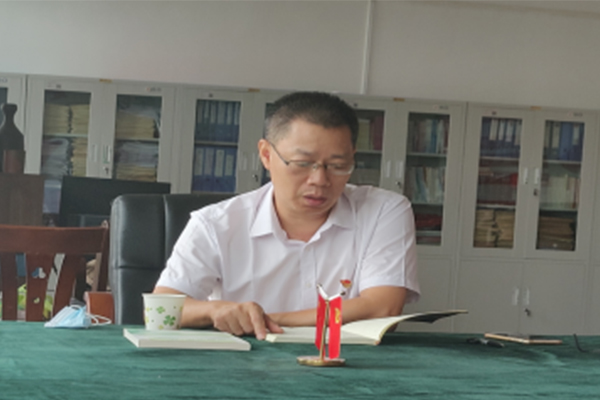 梁淳一通报学校2022年良好的招生