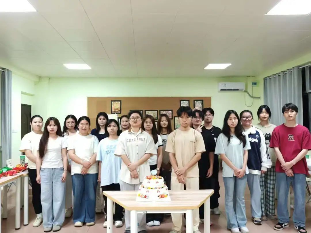 食光筑梦，感恩有你 | 膳管会暖心送别会