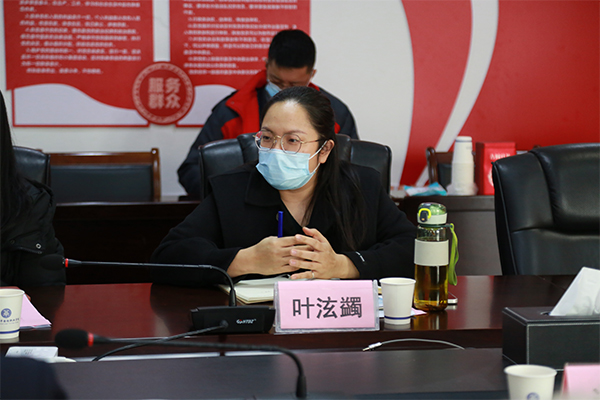 叶泫蠲院长就电子商务专业从人才培养