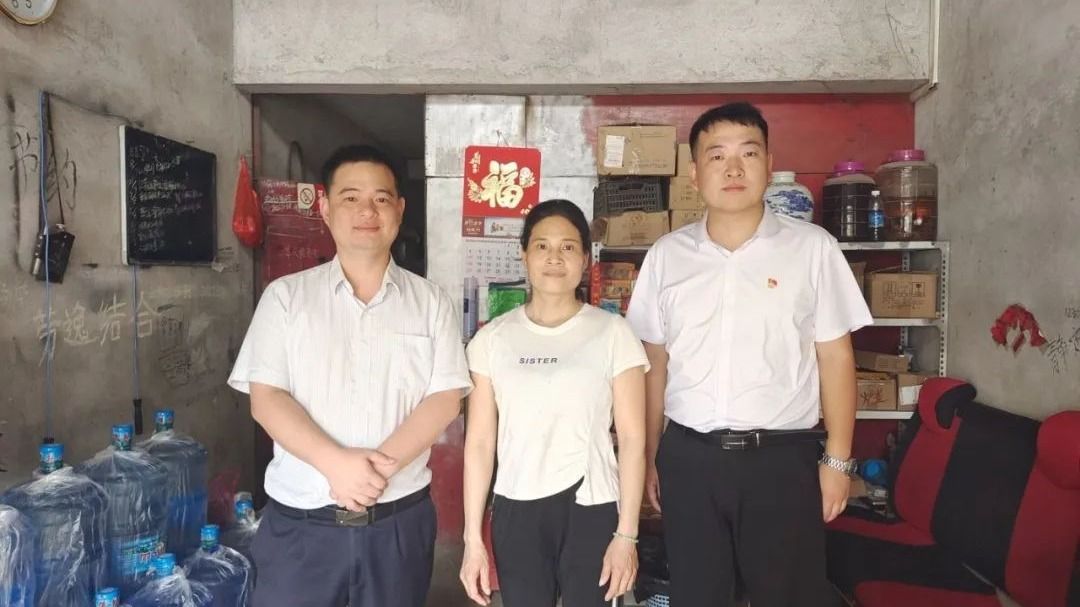 党建引航 温情送岗｜经管院党总支开展就业援助活动