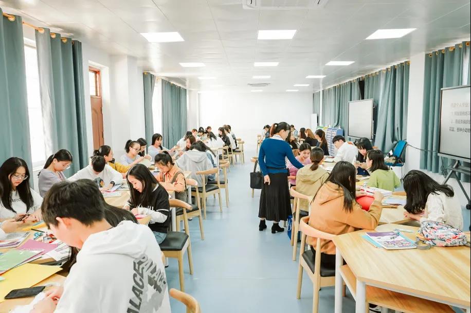 美貌与实力并存！我校学前教育学子再获十项国家级奖项