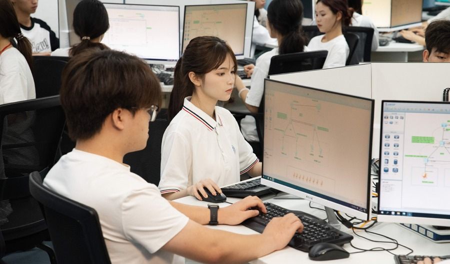 计算机网络技术实训室