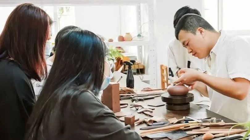 艺术设计（陶瓷艺术设计方向）