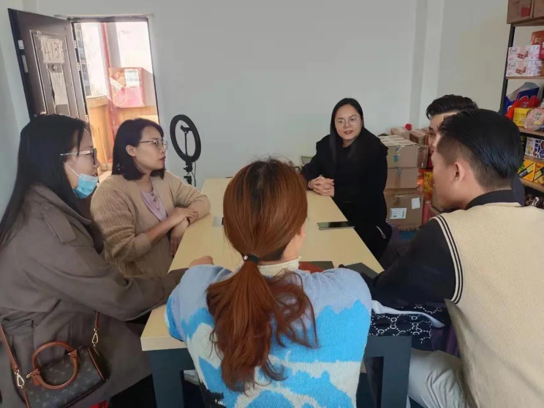 经管学院展开校际交流 探索电商人才培养新模式