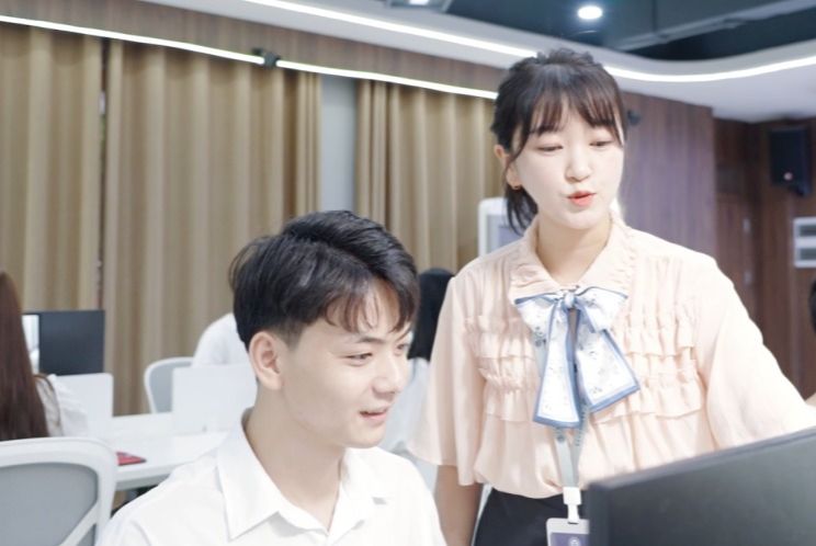 刘聪：教学道路的逐梦与创新