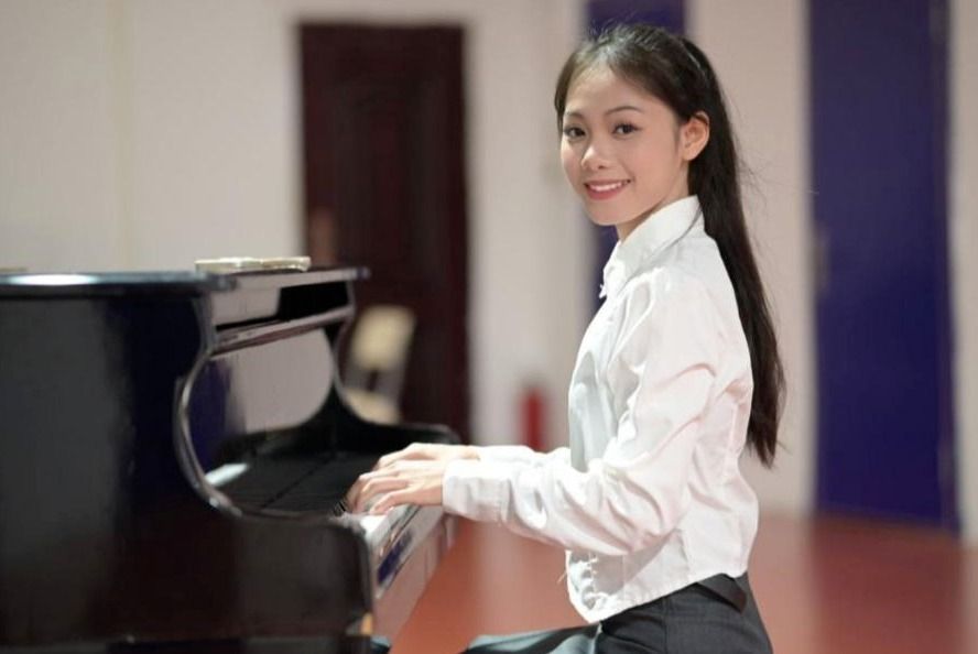 高彩婷：在最好的时光里蜕变成最好的自己