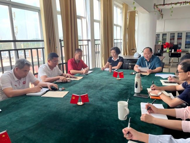 全面推进学校“大思政课”建设，弘扬教育家精神