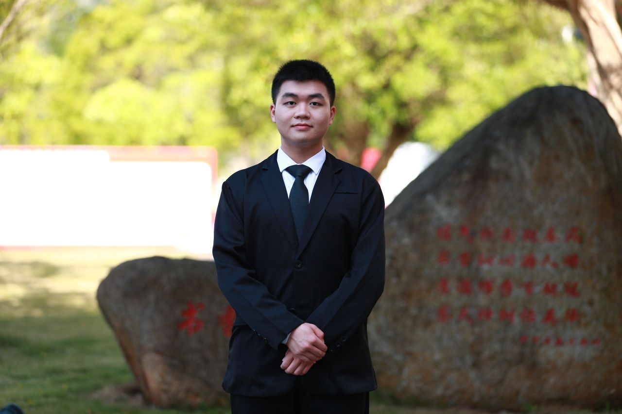 刘洋 22级新能源汽车技术 