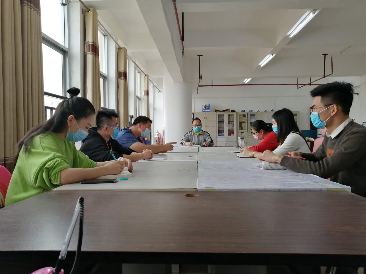 马克思主义学院展开“一流育人质量”专题工作